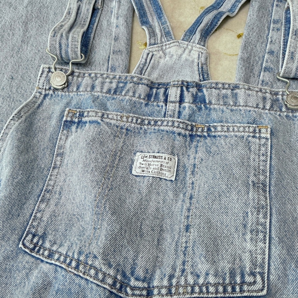 Levi's Overalls Dungarees Light Wash Blue Straight Leg Denim Women's Size Large - Picture 4 of 11